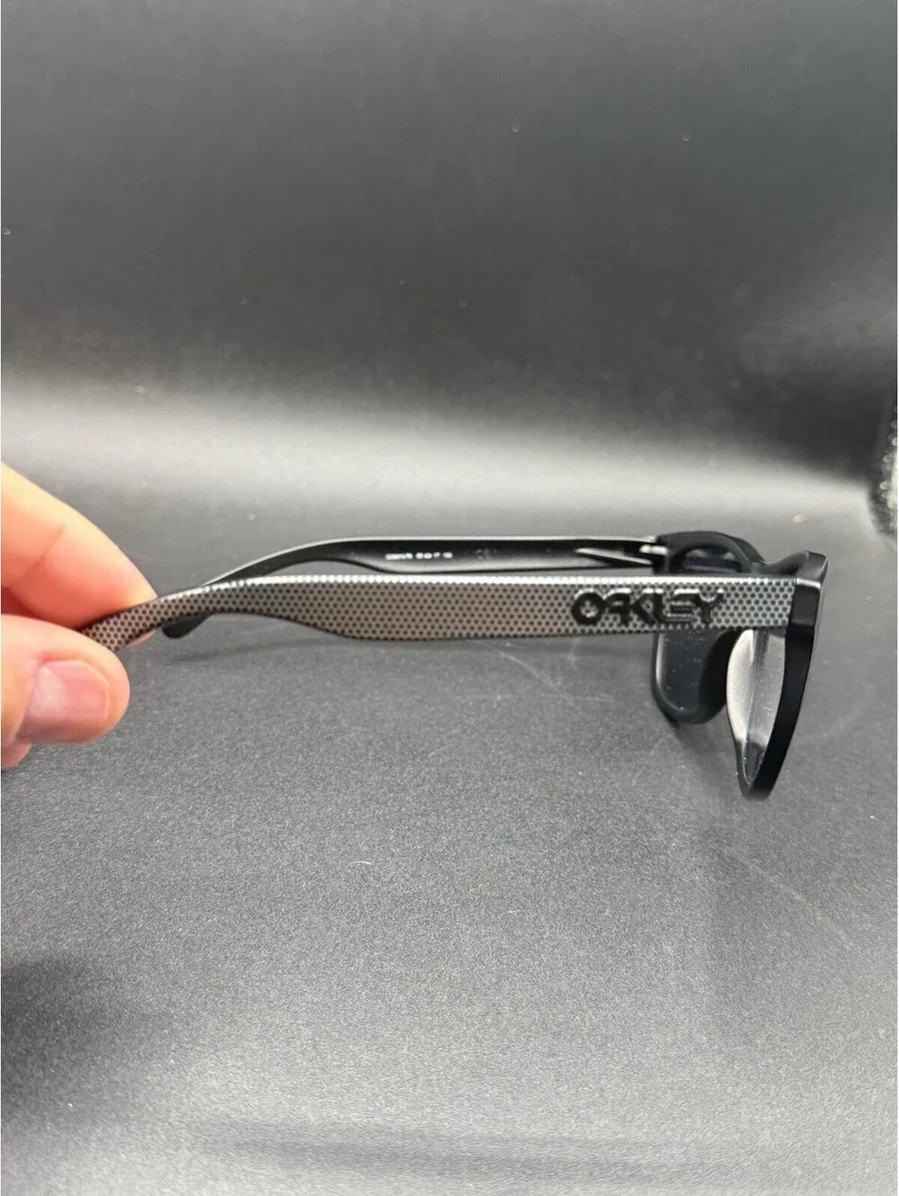Oakley Frogskin Machinist Matte Black/Chrome Iridium OO9013-78